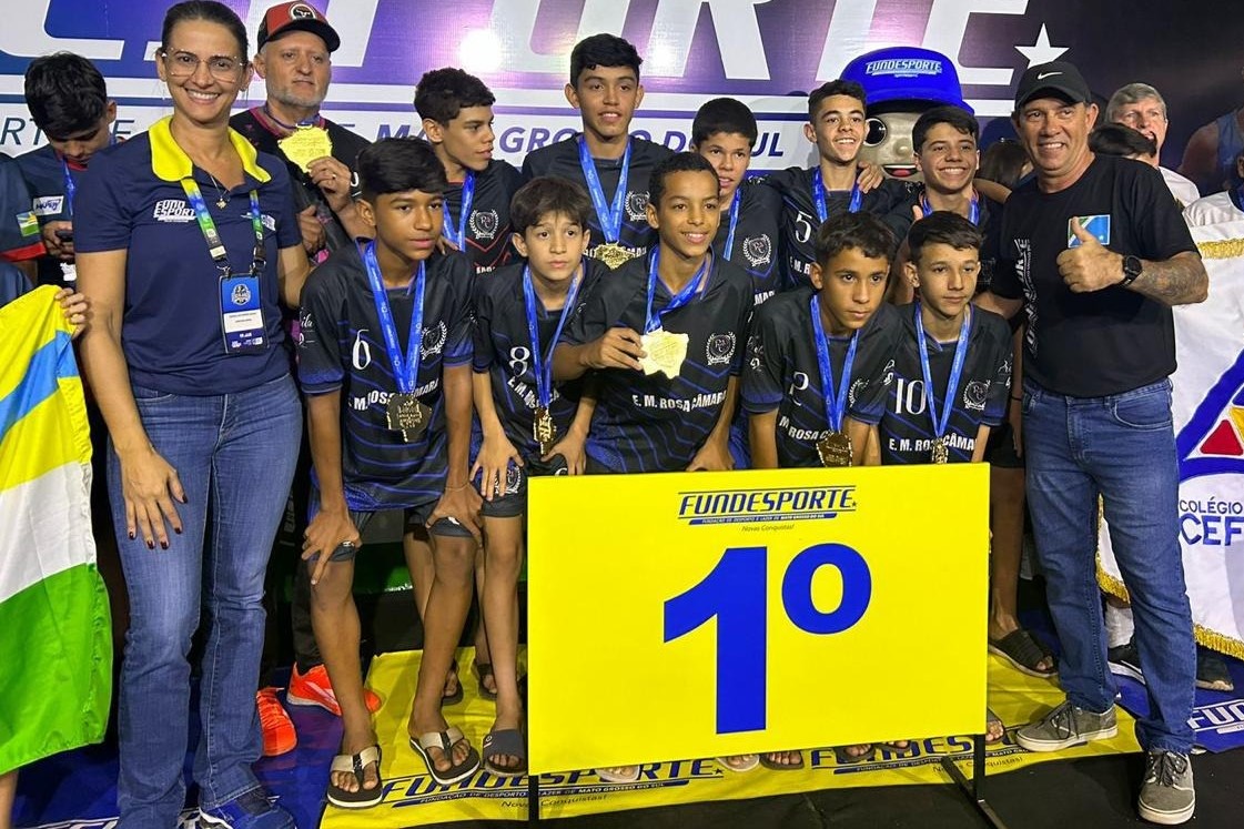 em-rosa-camara-conquista-titulo-no-futsal-dos-jogos-escolares-de-mato-grosso-do-sul-|-portal-prefeitura-de-dourados
