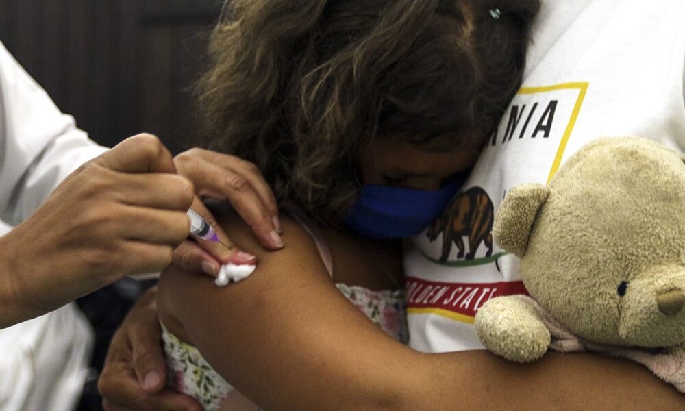 coqueluche:-saiba-mais-sobre-a-doenca-que-voltou-a-preocupar-o-mundo