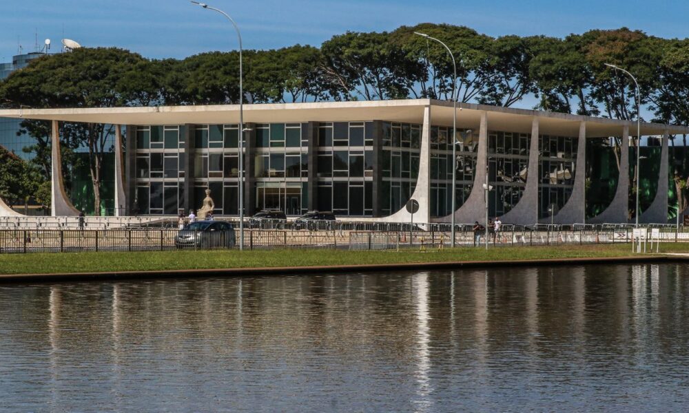 supremo-fixa-40g-de-maconha-para-diferenciar-usuario-de-traficante