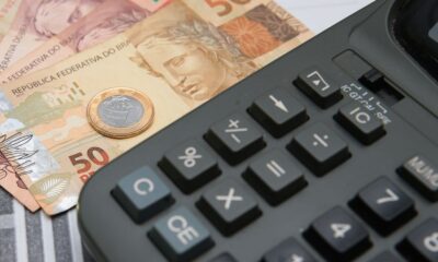 plano-real-deixa-legado-de-juros-altos-e-cambio-volatil