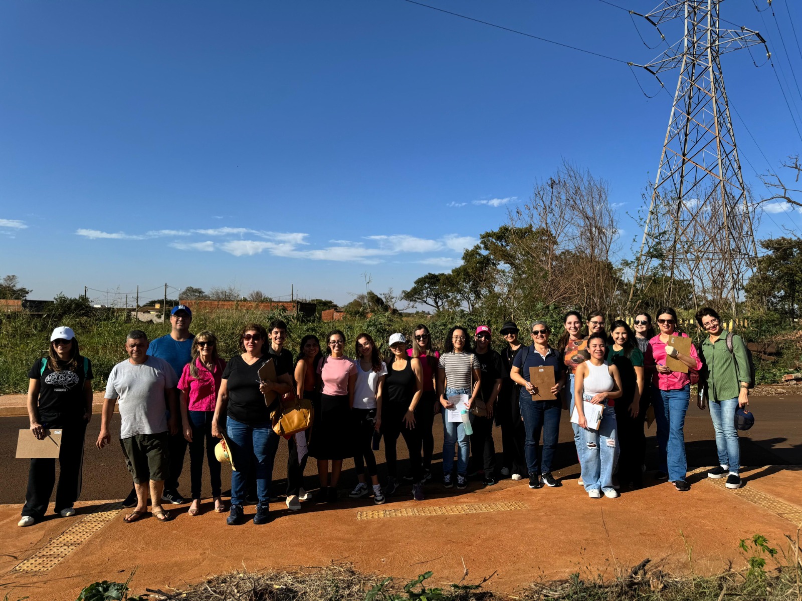 projeto-reviva-inicia-proposta-para-construcao-de-praca-no-jardim-vitoria-|-portal-prefeitura-de-dourados