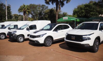 prefeitura-entrega-21-veiculos-para-a-secretaria-de-saude-|-portal-prefeitura-de-dourados