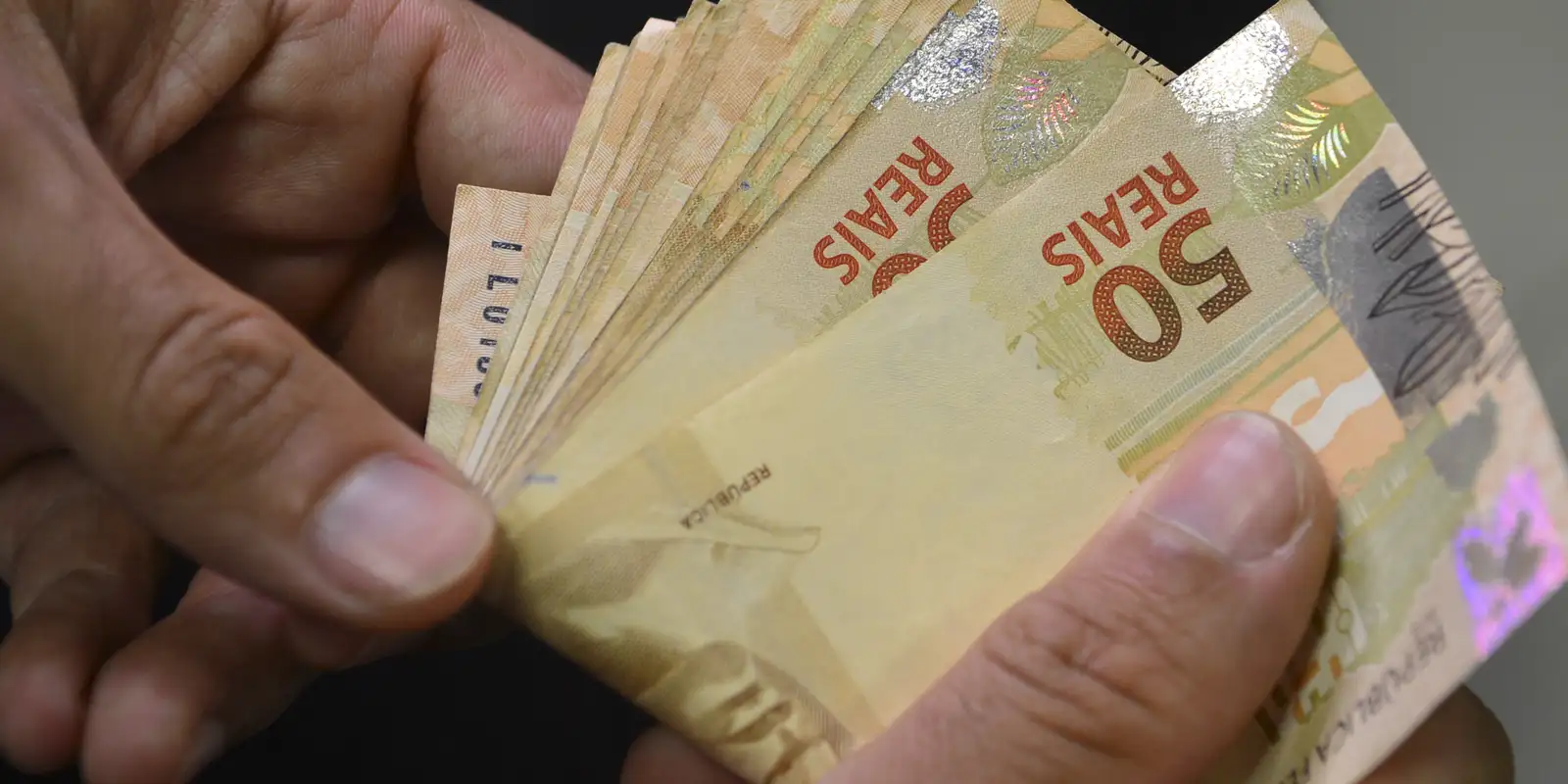 brasileiros-ainda-nao-sacaram-r$-8,4-bilhoes-de-valores-a-receber
