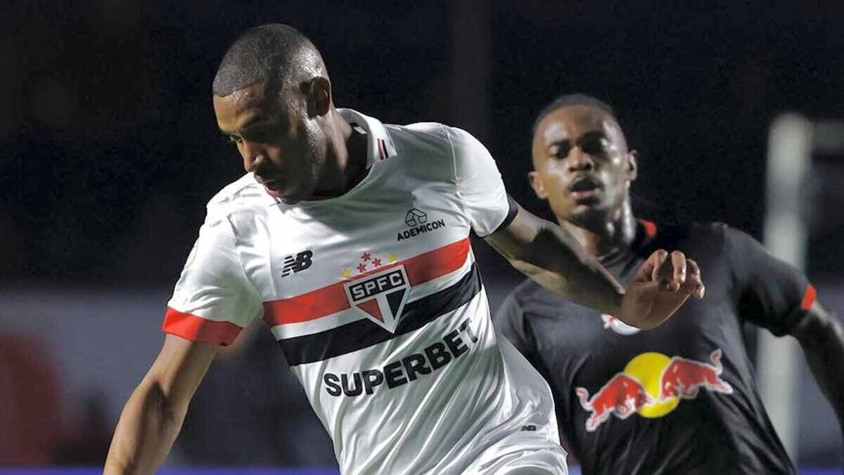 sao-paulo-supera-red-bull-bragantino-e-se-aproxima-dos-lideres-do-brasileirao