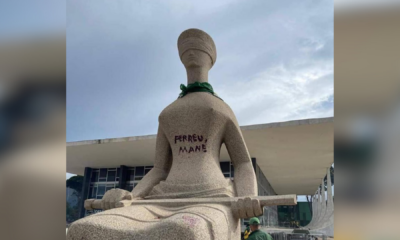 mulher-que-pichou-'perdeu,-mane'-em-estatua-do-stf-e-denunciada-pela-pgr