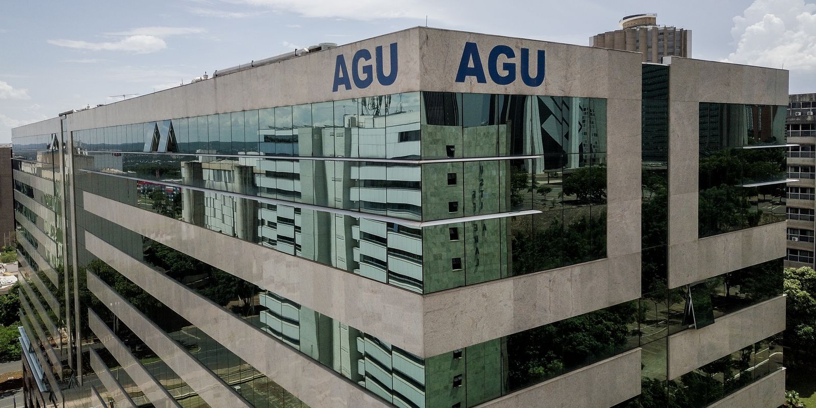justica-bloqueia-r$-292-milhoes-de-acusado-de-desmatar-a-amazonia
