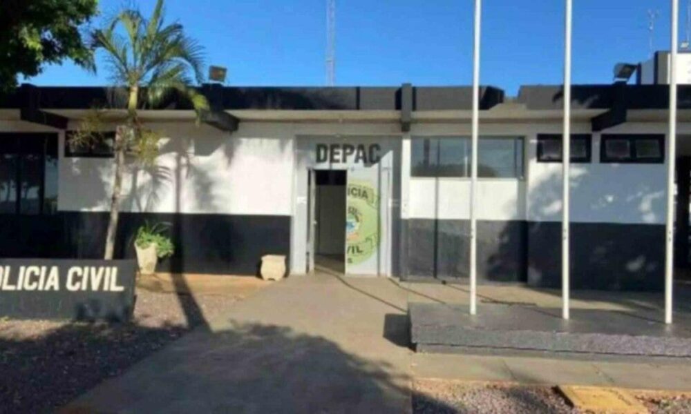 motorista-e-preso-por-embriaguez-e-mesmo-algemado-atinge-rosto-de-policial-em-tres-lagoas