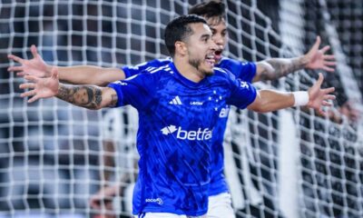 cassio-faz-5-grandes-defesas-e-cruzeiro-derrota-o-lider-botafogo-no-engenhao