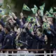 uniforme-brasileiro-nas-olimpiadas-2024-e-eleito-um-dos-mais-bonitos-por-emissora-de-tv-francesa