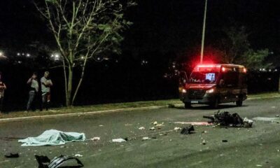 motociclista,-de-62-anos,-morre-apos-colisao-com-dois-veiculos-em-avenida-no-tijuca