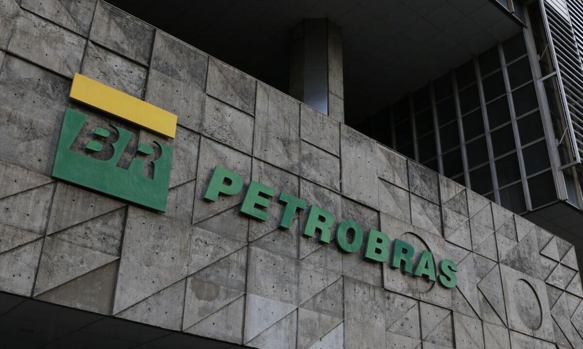petrobras-tem-prejuizo-de-r$-2,6-bi-no-2o-trimestre