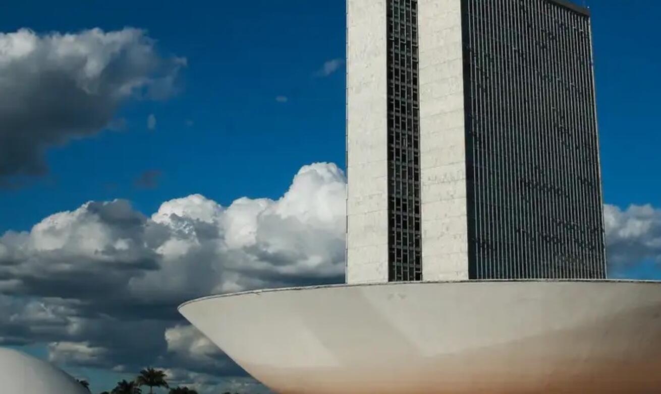 suspender-emendas-da-'autonomia-desmedida'-ao-executivo,-diz-congresso