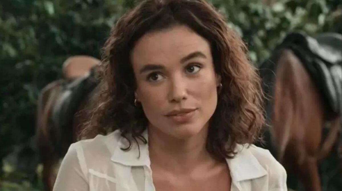 renascer:-eliana-conta-a-kika-que-esta-gravida-e-pede-sua-ajuda