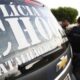dupla-em-motocicleta-e-presa-com-droga-e-arma-no-bairro-morada-verde 