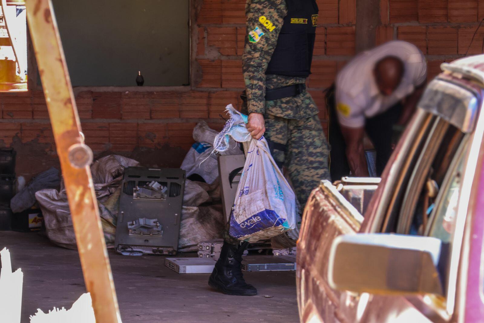 emaranhados:-furto-de-fios-em-ms-acende-alerta-para-a-receptacao-e-pode-levar-a-multa-de-r$-10-mil
