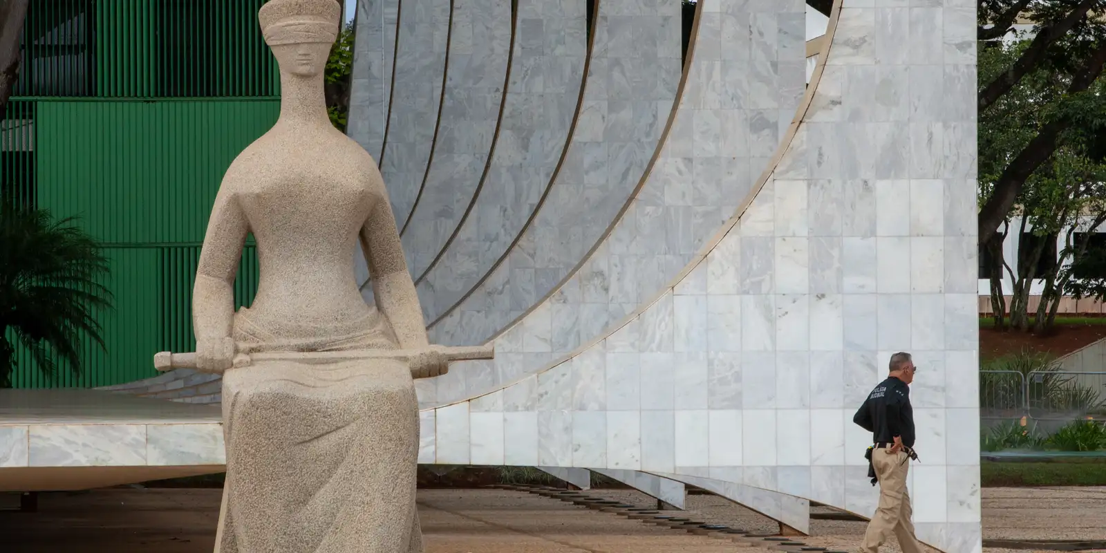 stf-adia-retomada-de-julgamento-sobre-trabalho-intermitente