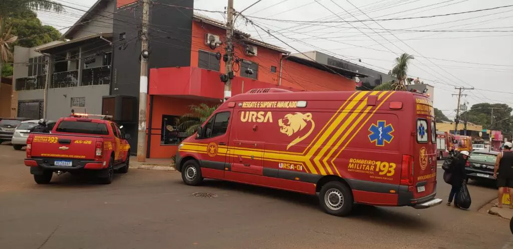 ms:-pintor-leva-choque-de-13-mil-volts-enquanto-pintava-telhado-de-academia-–-folha-de-dourados-–-noticias-de-dourados-ms-e-regiao