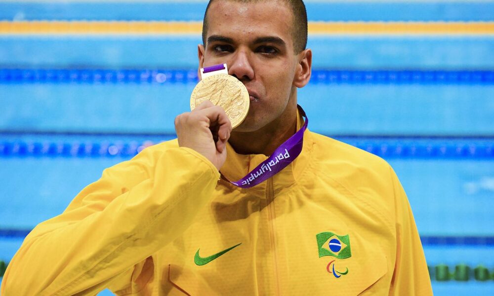 multicampeao-paralimpico-andre-brasil-lanca-biografia