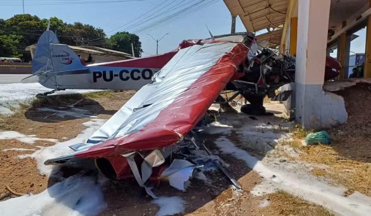 aviao-atinge-van-e-moto-antes-de-cair-e-deixa-feridos-no-piaui