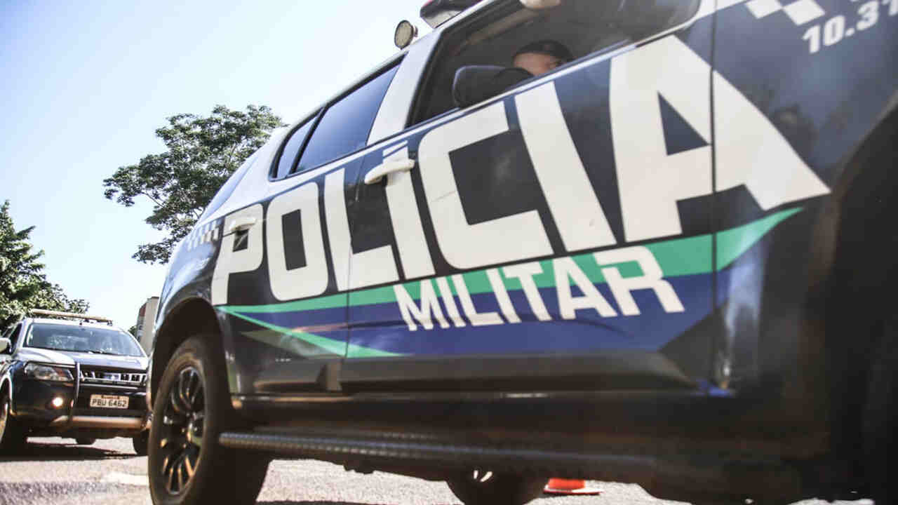 homem-e-preso-apos-agredir-esposa-com-guia-de-coleira-e-funcionario-a-socos-em-ms