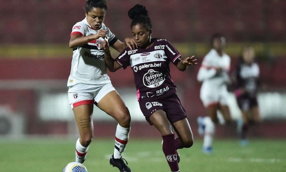 sao-paulo-e-ferroviaria-jogam-por-vaga-na-final-do-brasileiro-feminino