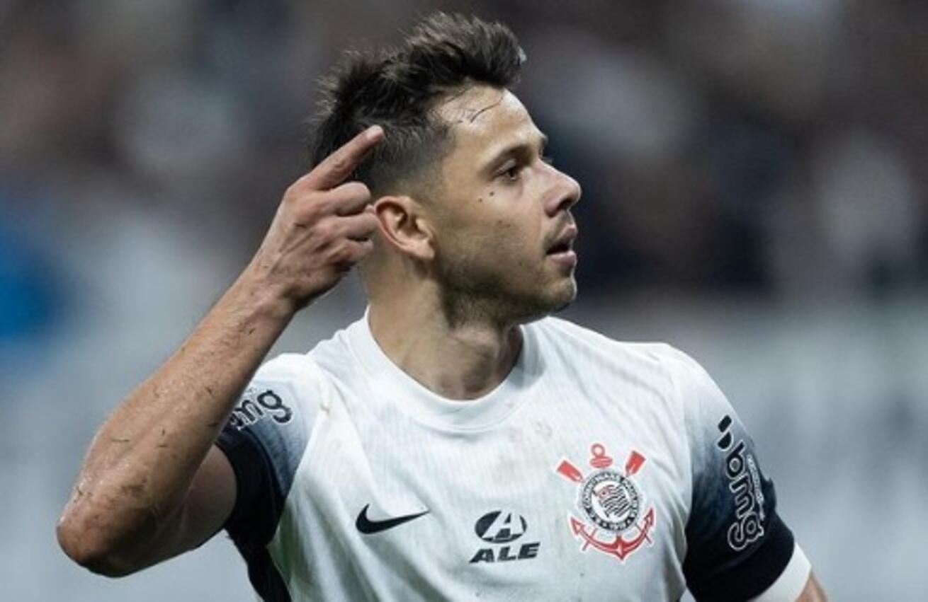 depay-da-assistencia,-corinthians-bate-fortaleza-na-sul-americana-e-ganha-moral-para-classico