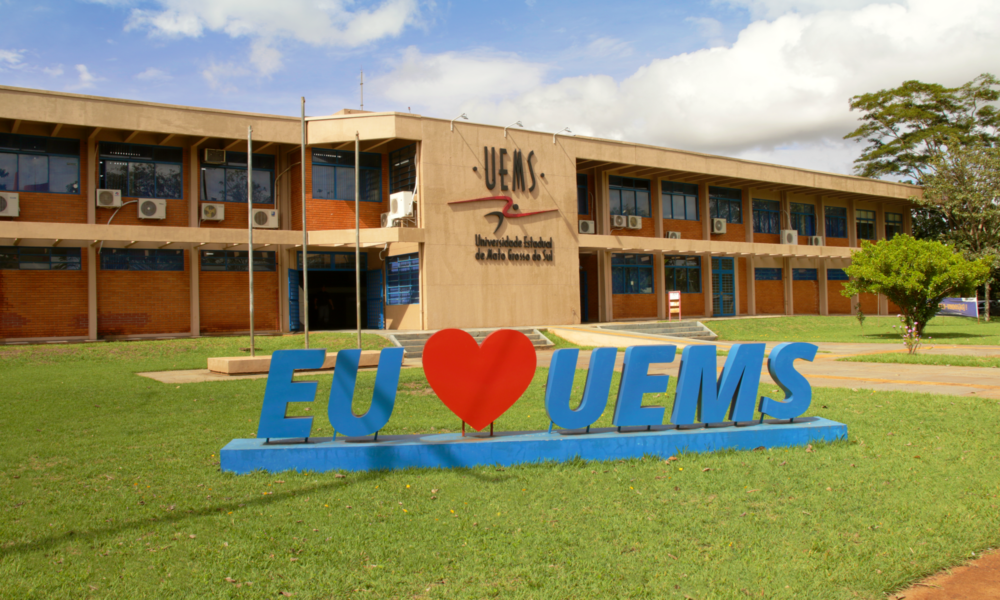 uems-abre-12-vagas-em-concurso-publico-para-docentes;-confira-as-vagas-–-folha-de-dourados-–-noticias-de-dourados-ms-e-regiao