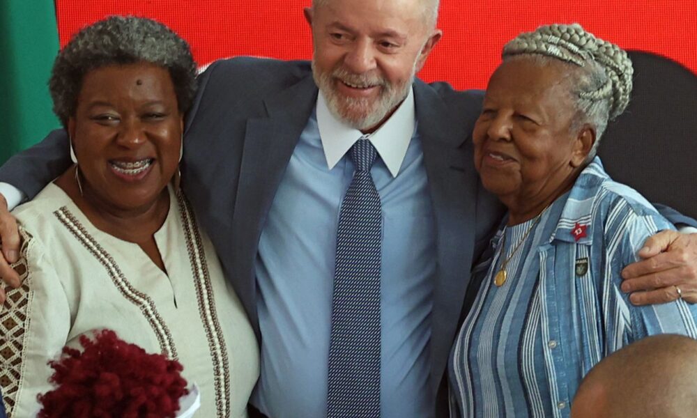 macae-evaristo-toma-posse-como-ministra-dos-direitos-humanos