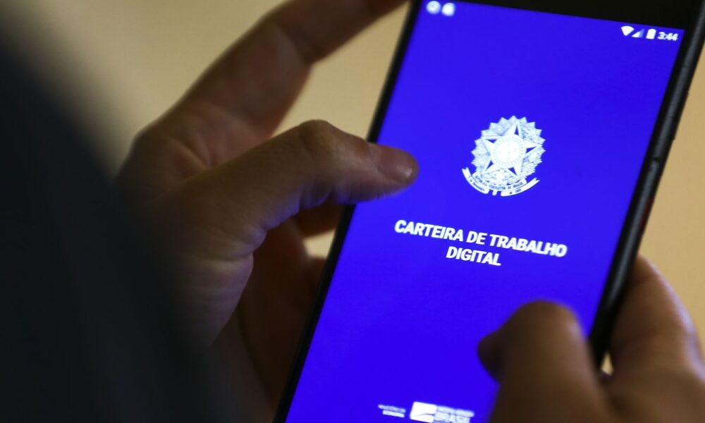 brasil-gerou-mais-de-235-mil-novos-postos-de-trabalho-em-agosto