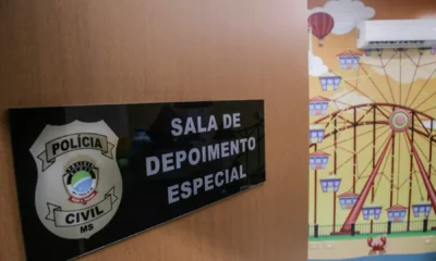casal-e-levado-para-a-delegacia-apos-crianca-de-9-anos-ser-agredida-com-socos-e-cintadas-em-campo-grande