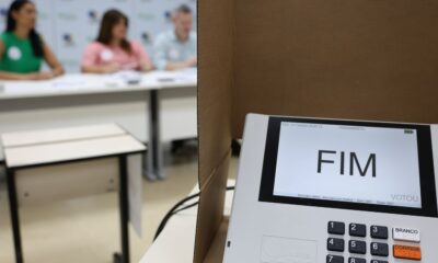 tse-realiza-cerimonia-para-verificar-integridade-do-sistema-eleitoral