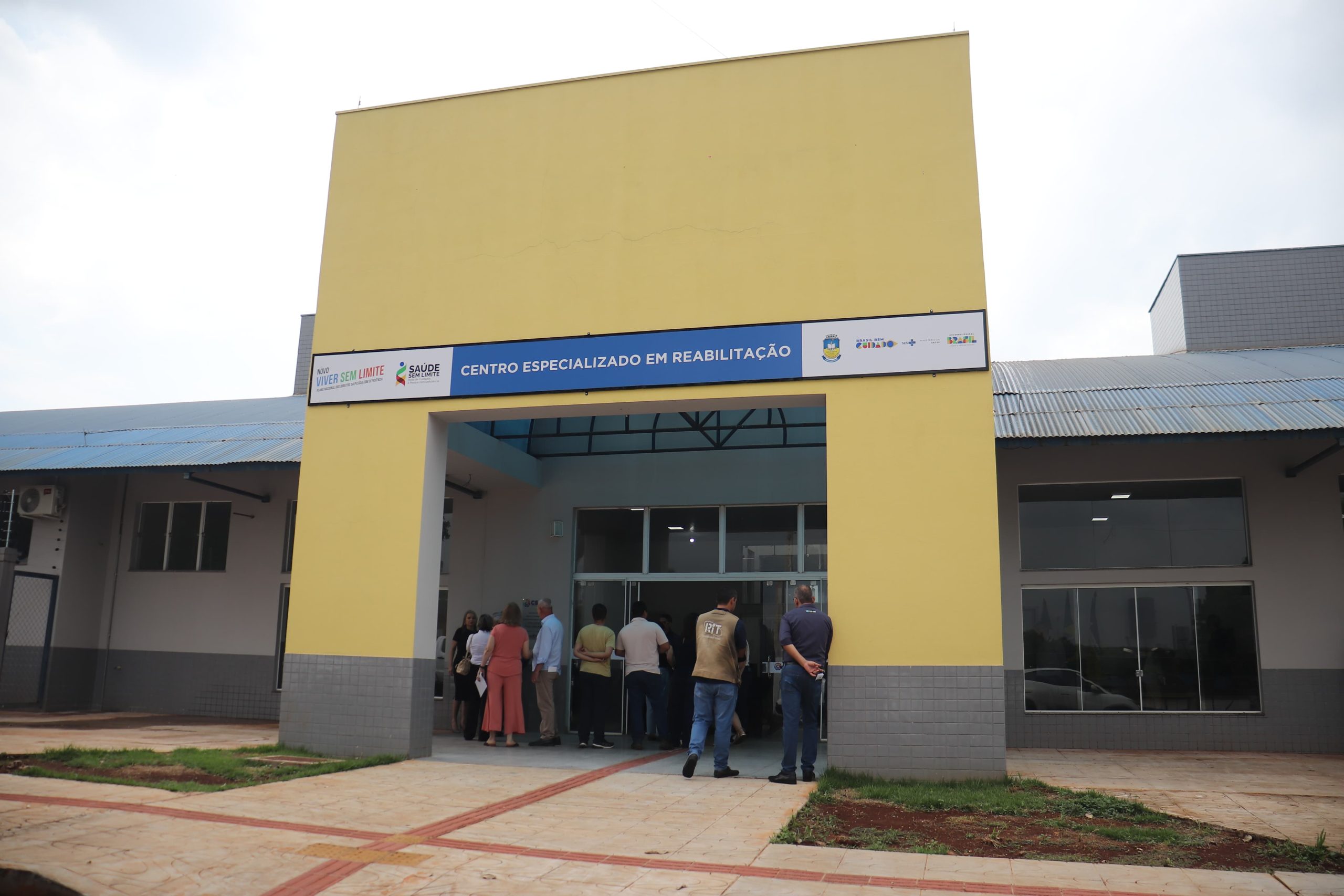 prefeitura-inaugura-cer-ii-com-reabilitacao-para-pessoas-com-deficiencia-fisica-e-visual-|-portal-prefeitura-de-dourados