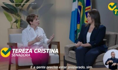 adriane-lopes-fala-em-desenvolvimento-economico-ao-lado-de-riedel-e-tereza-cristina-em-propaganda-eleitoral