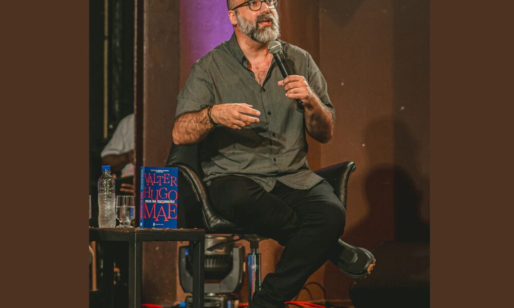 valter-hugo-mae-participa-de-evento-literario-em-itabira