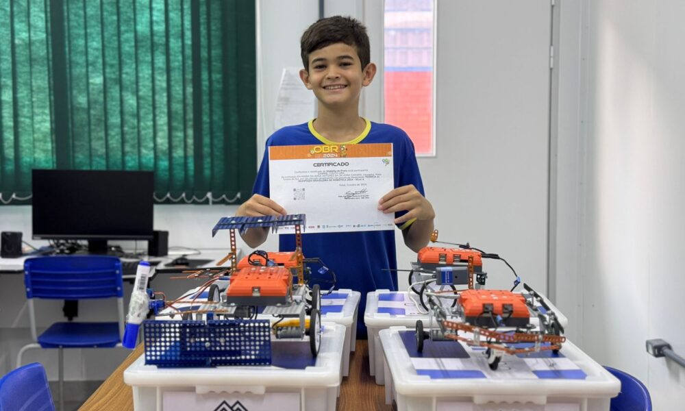 aluno-da-reme-ganha-medalha-de-prata-na-olimpiada-brasileira-de-robotica-2024-|-portal-prefeitura-de-dourados