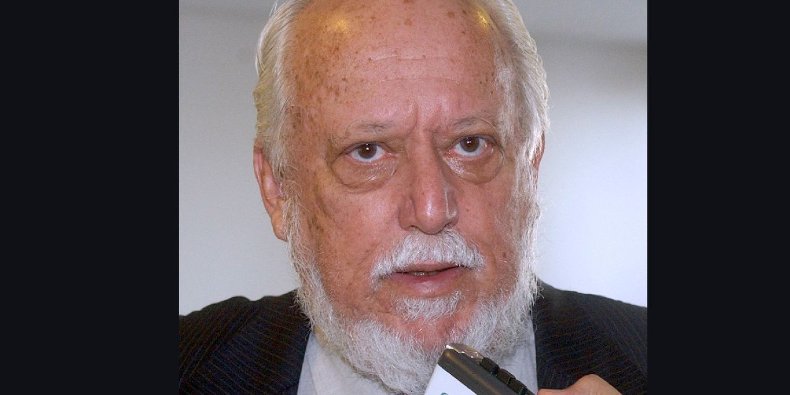 diplomata-e-ex-ministro-jose-botafogo-goncalves-morre,-aos-89-anos