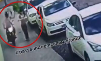 homem-agride-jovem-a-capacetadas-no-jardim-itamaraca