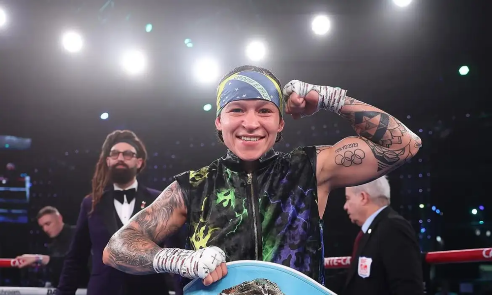bia-ferreira-bate-francesa-e-mantem-cinturao-de-campea-mundial-de-boxe