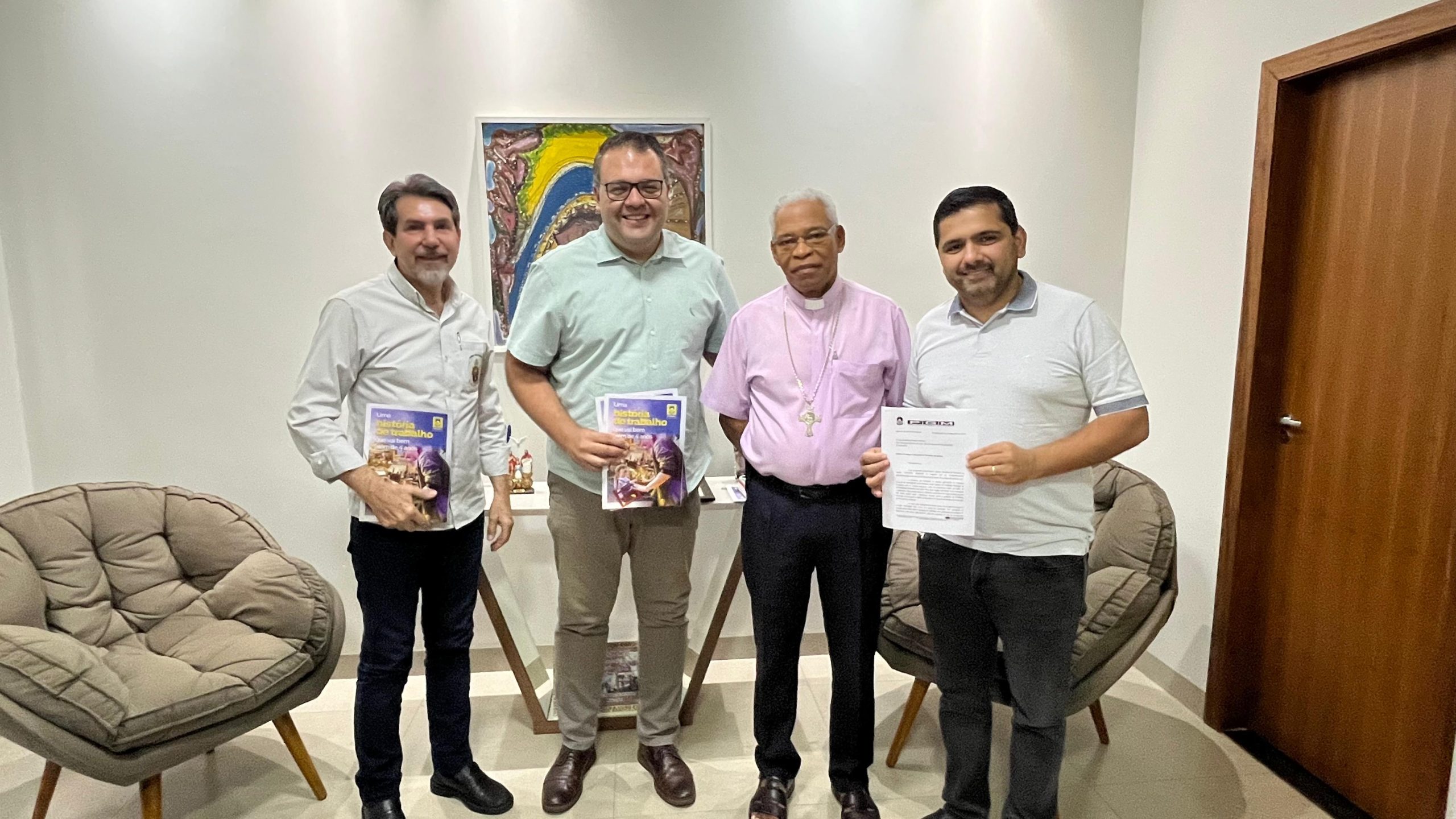 prefeito-de-dourados-apresenta-relatorio-de-transicao-ao-bispo-diocesano-|-portal-prefeitura-de-dourados
