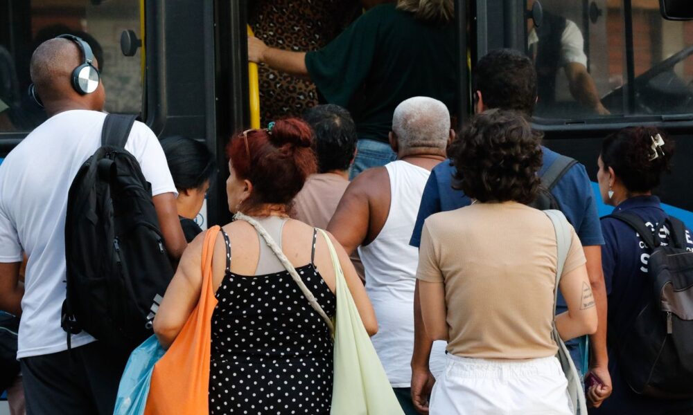 passagem-de-onibus-no-rio-subira-de-r$-4,30-para-r$-4,70