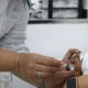 sem-gotinha:-entenda-como-fica-novo-esquema-vacinal-contra-a-polio