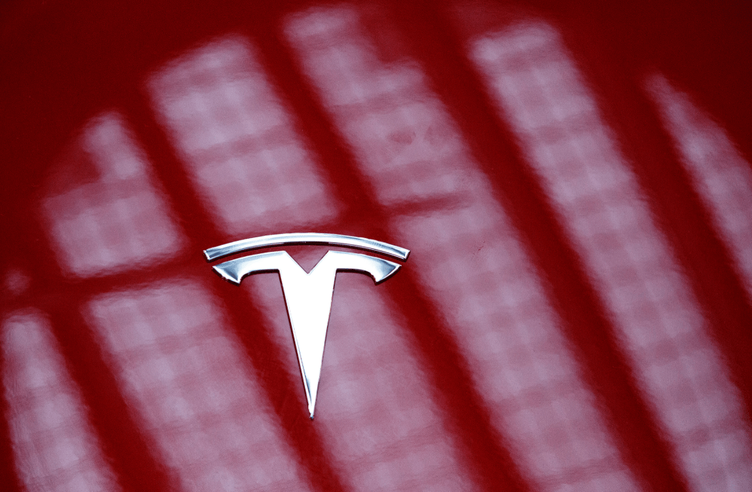 remuneracao-de-musk-fez-maior-fundo-de-pensao-da-europa-vender-participacao-na-tesla