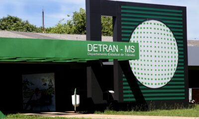 detran-alerta-que-nao-envia-sms-ou-e-mail-com-informacoes-de-suspensao-da-cnh-a-condutores-–-folha-de-dourados-–-noticias-de-dourados-ms-e-regiao