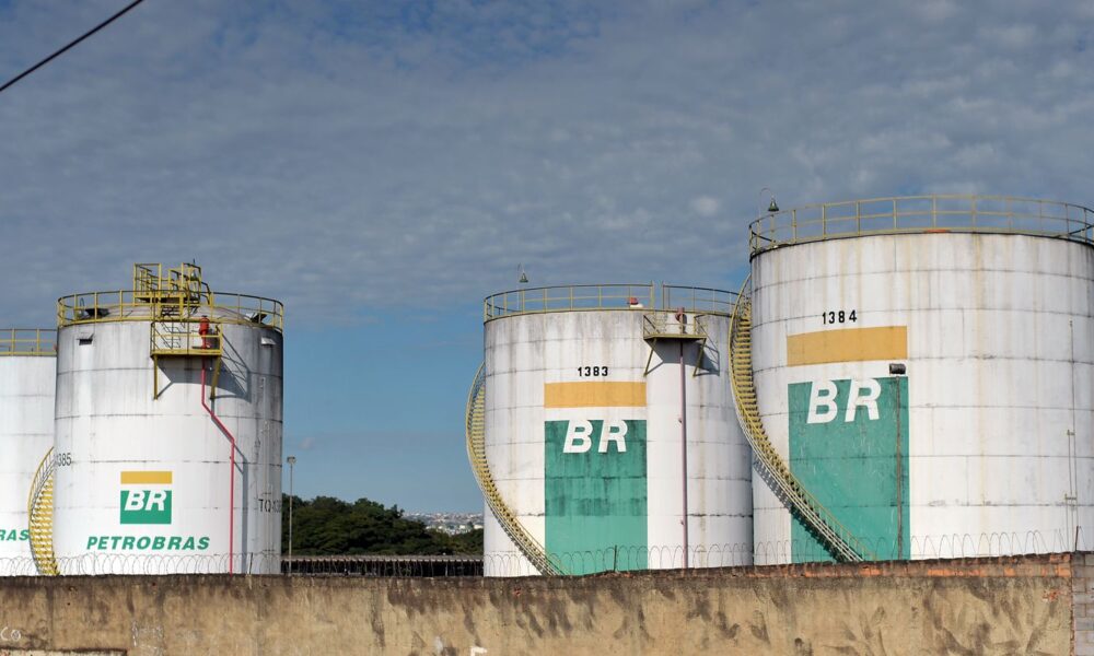 petrobras-reajusta-preco-do-diesel-em-r$-0,22-as-distribuidoras