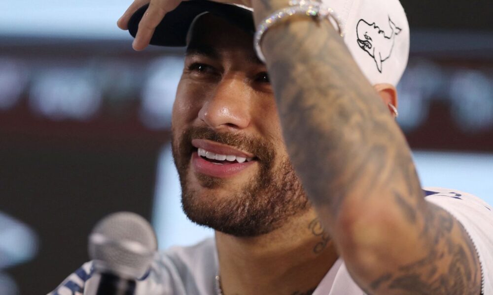 neymar-diz-que-retorna-ao-santos-para-voltar-a-ser-feliz