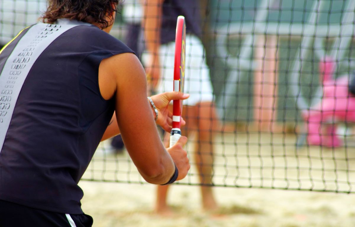 prefeitura-e-ufgd-oferecem-vagas-para-adolescentes-em-projeto-de-beach-tennis-–-portal-prefeitura-de-dourados