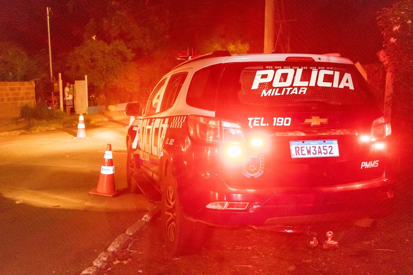 ms:-policia-militar-mata-homem-que-estava-armado-em-frente-de-residencia-–-folha-de-dourados-–-noticias-de-dourados-ms-e-regiao