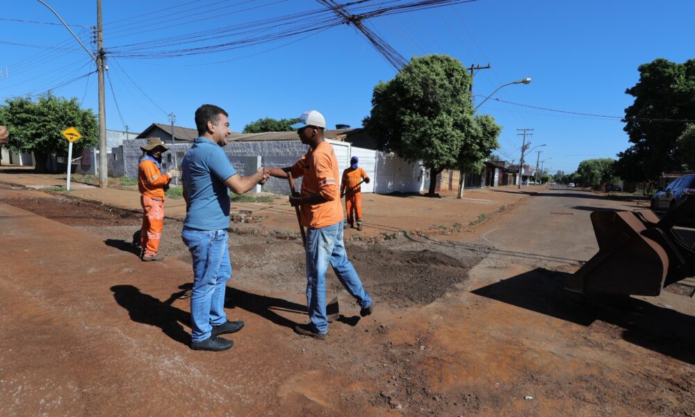 com-4-frentes-de-tapa-buraco,-prefeitura-realiza-acoes-em-pontos-estrategicos -–-portal-prefeitura-de-dourados