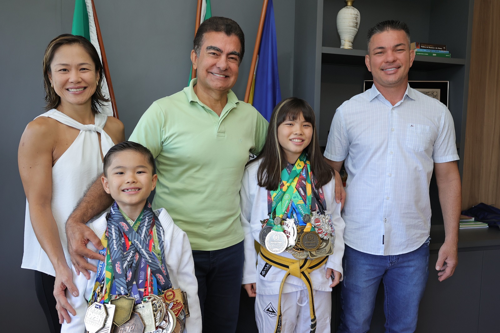 campeoes-de-jiu-jitsu-sao-recebidos-pelo-prefeito-de-dourados-–-portal-prefeitura-de-dourados
