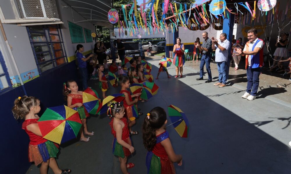 ceim-professor-guilherme-gomes-inova-com-bloquinho-de-carnaval-para-criancas-–-portal-prefeitura-de-dourados